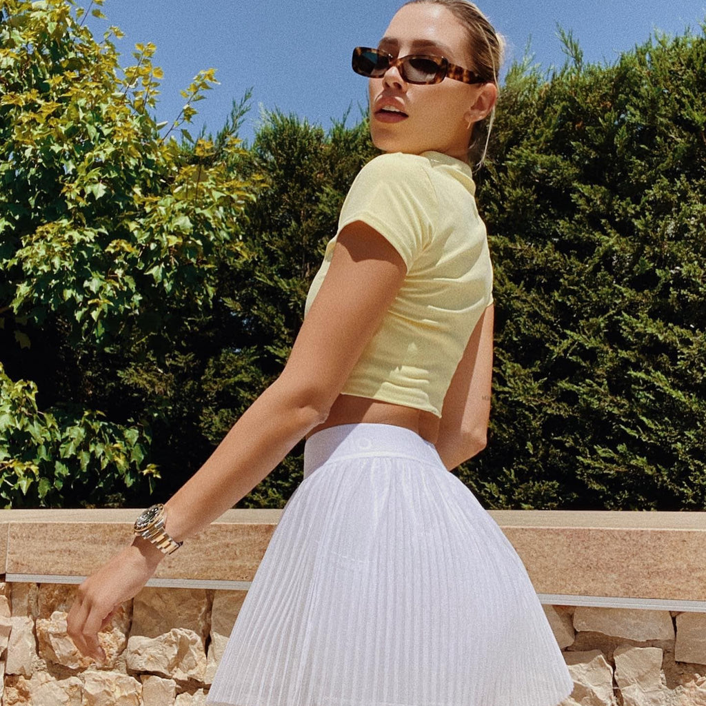What to Wear with a Tennis Skirt