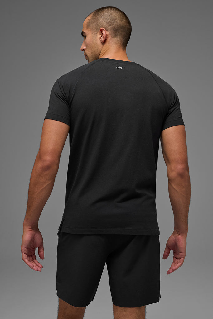ALO Vapor Crewneck Short Sleeve - Black | ALO