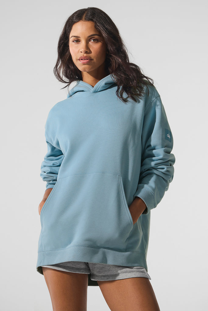 alo YOGA ライトブルー パーカー Mサイズ BAE HOODIE Renown Heavy Weight Hoodie - Celestial Blue | ALO