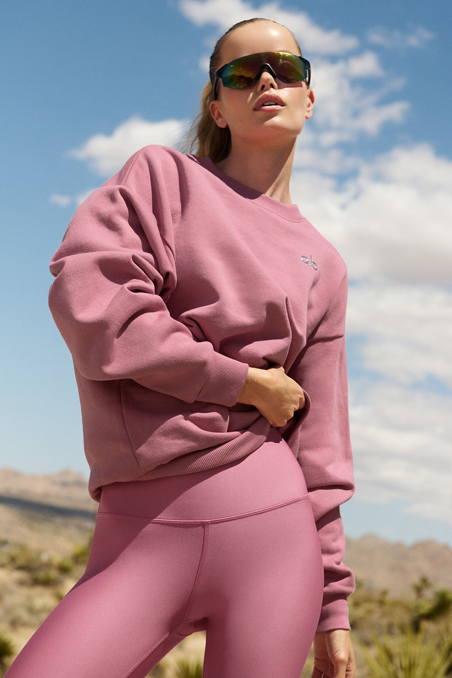Accolade Crew Neck Pullover - Pink Wild Rose | ALO