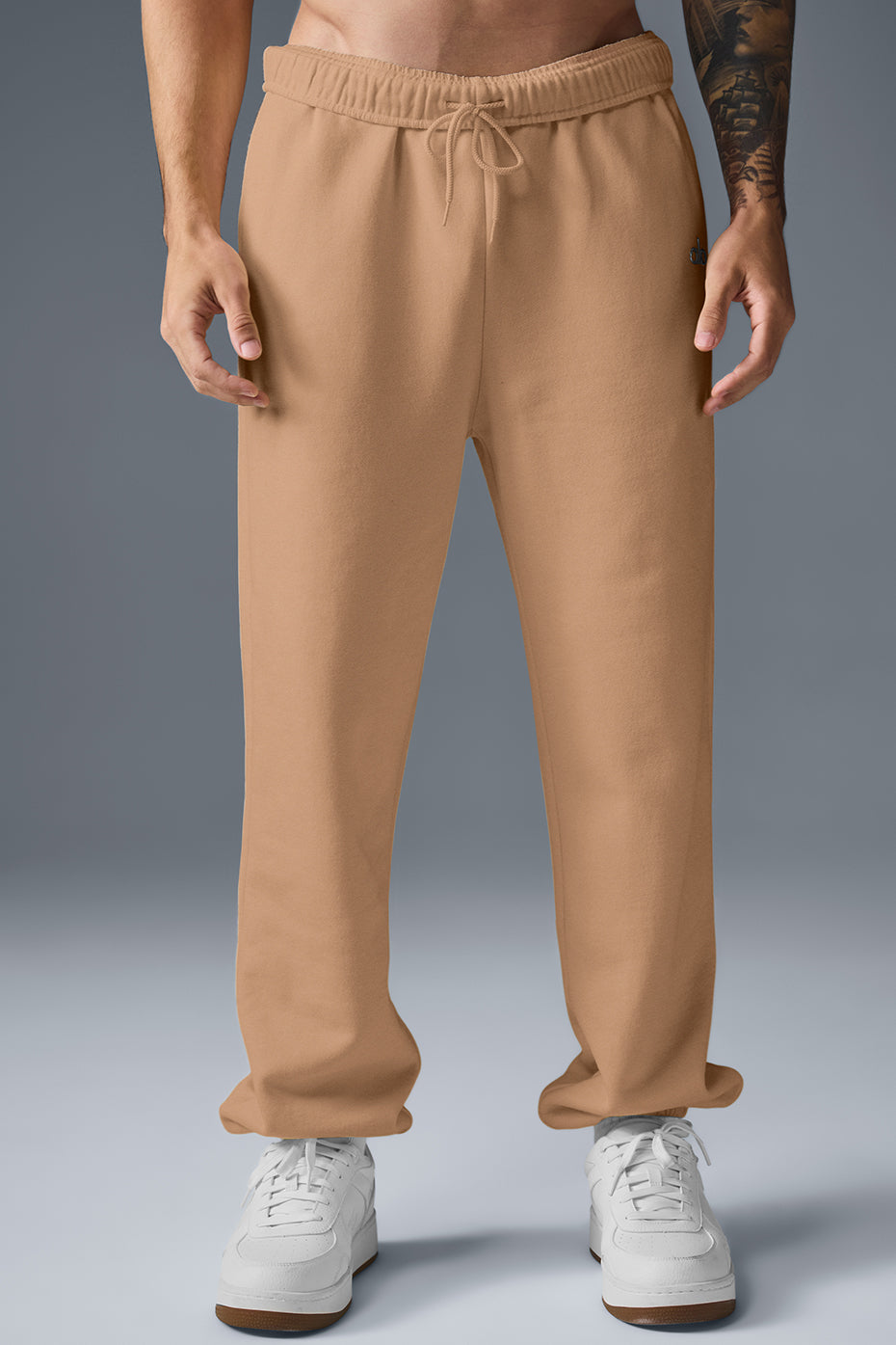 Accolade Sweatpant - Toasted Almond | ALO