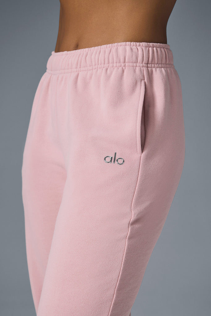 Accolade Sweatpant - Ballet Pink | ALO