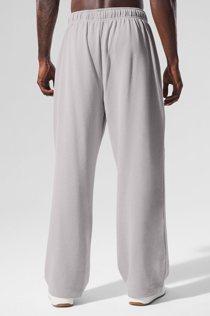 Washed Accolade Straight Leg Sweatpant - Grey Sky Wash | ALO