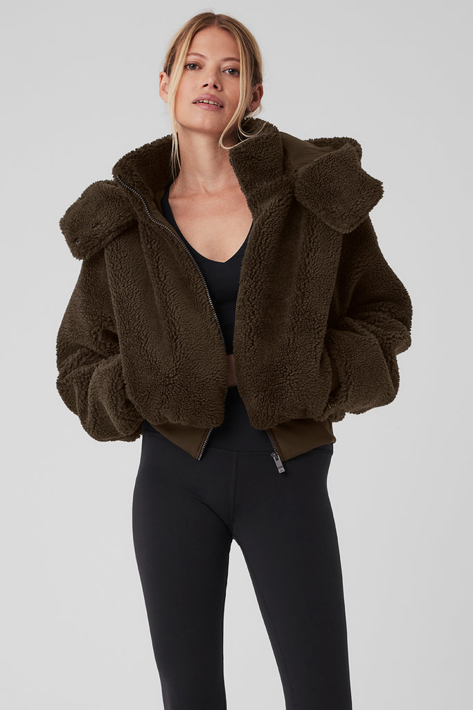 Alo Yoga Women's Foxy Sherpa Jacket, Pristine, Small : Buy Online