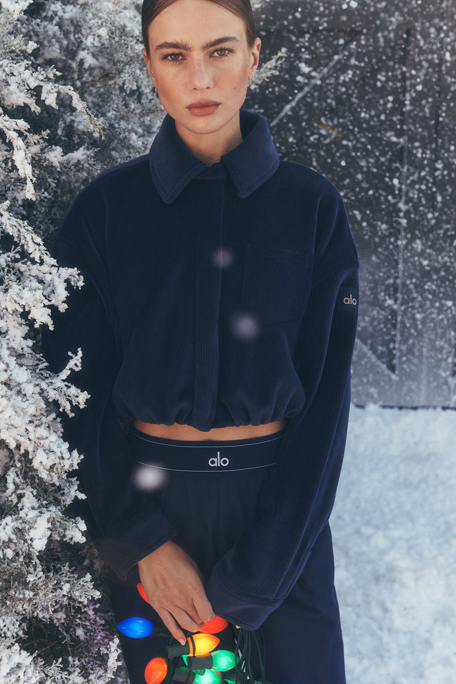 Ribbed Velour Cropped Mountain Side Jacket - Navy | ALO