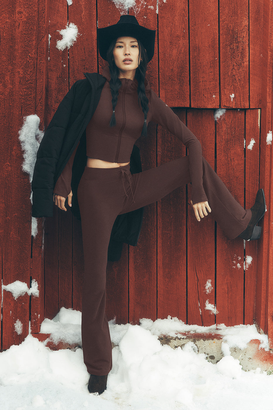 Sway Bootcut Sweatpant - Brownstone | ALO