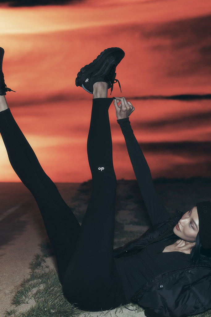 ALO Softsculpt High-Waist Legging - Black | ALO