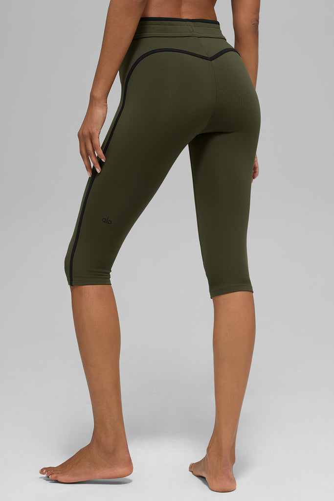 Airbrush High-Waist Race Pace Capri - Green Olive/Black | ALO