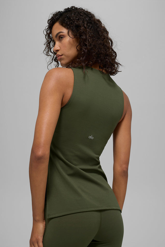 W9862R_06464_b1_s1_a2_m18_1024