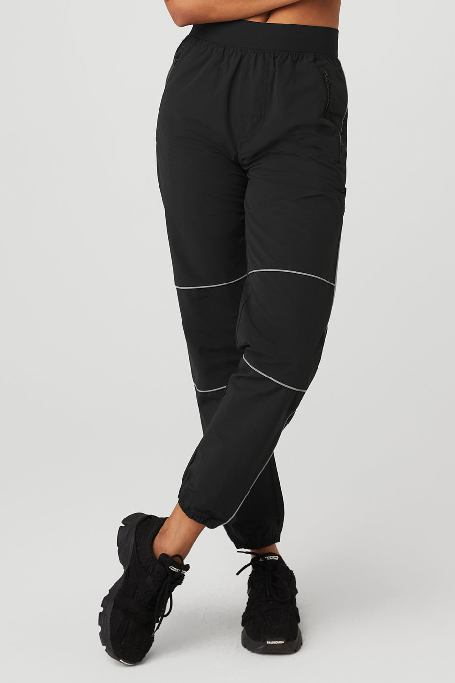 Piped Side Sporty Zip-Up Leggings - Women - Ready-to-Wear