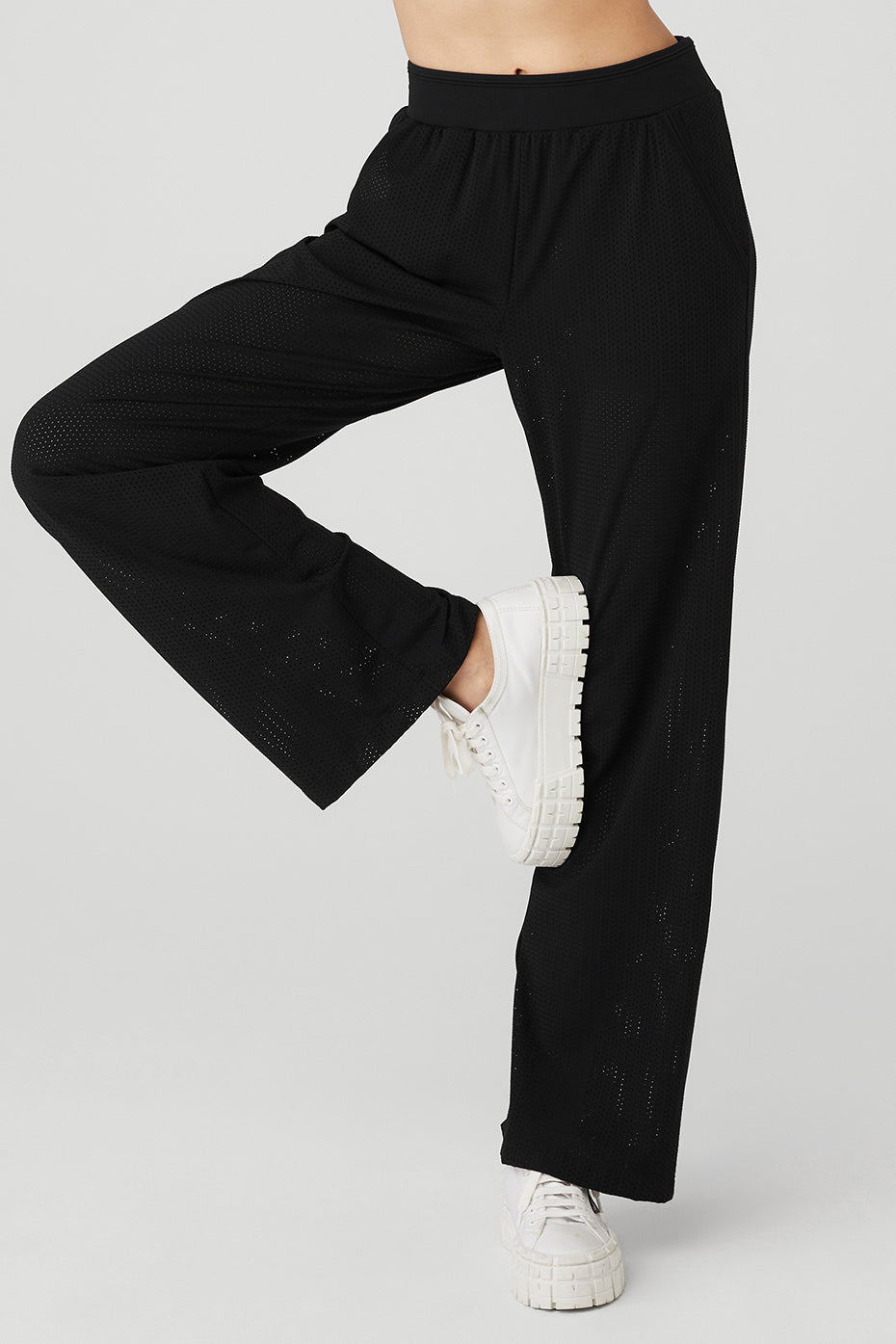 ALO Yoga, Pants & Jumpsuits, Alo Yoga Mesh Leg Stirrup Legging In Black  Size Xs