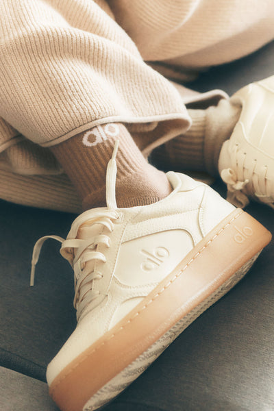 ALO Recovery Mode Sneaker - Clay | ALO