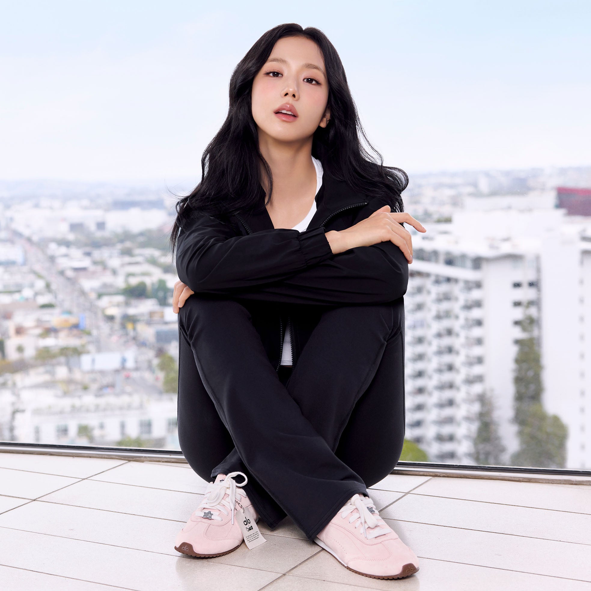 aloyoga 1回のみ着用 mqdefault.jpg