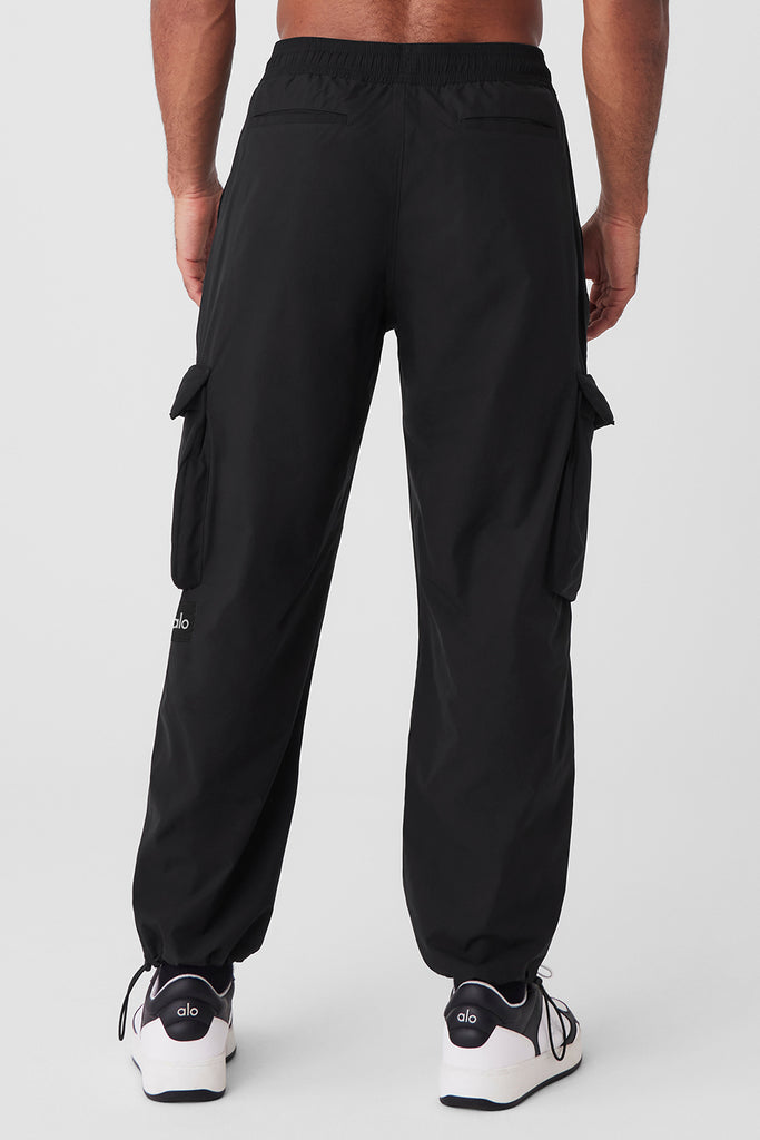 Voyage Utility Cargo Pant Black Alo Yoga