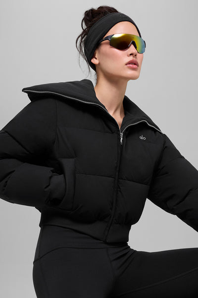 Captivate Puffer - Black | ALO
