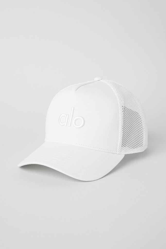 District Trucker Hat - White/White | Alo Yoga